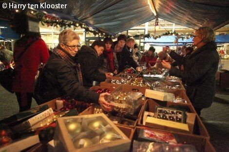 06-12-2012_kerstmarkt_stichting_kringloop_nw_veerallee_03.jpg